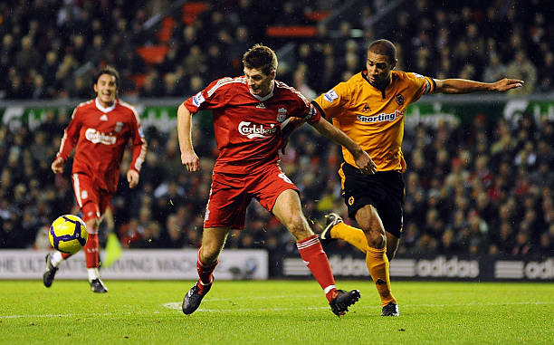 在这个足球 在这个足球